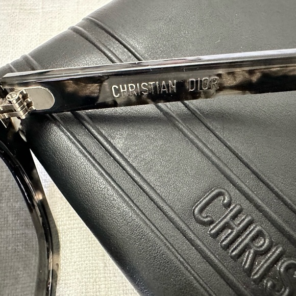 Christian Dior Midnight sunglasses - Picture 6 of 9